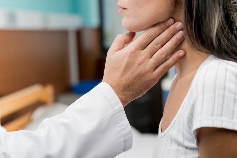 Enfermedades de la Tiroides: Síntomas, tratamientos y prevención