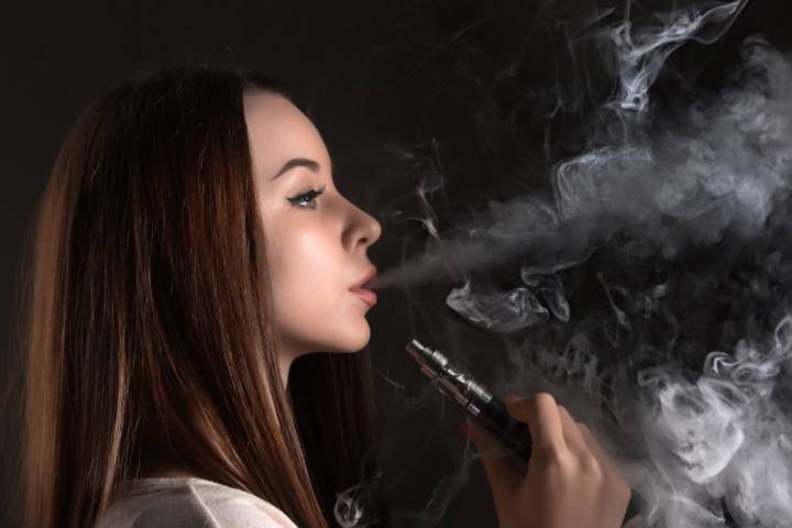 cigarrillos-electronicos-adolescentes-impacto-salud-estrategias-prevencion imagen de artículo