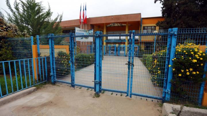 fallido-regreso-a-clases-en-pirque imagen de artículo