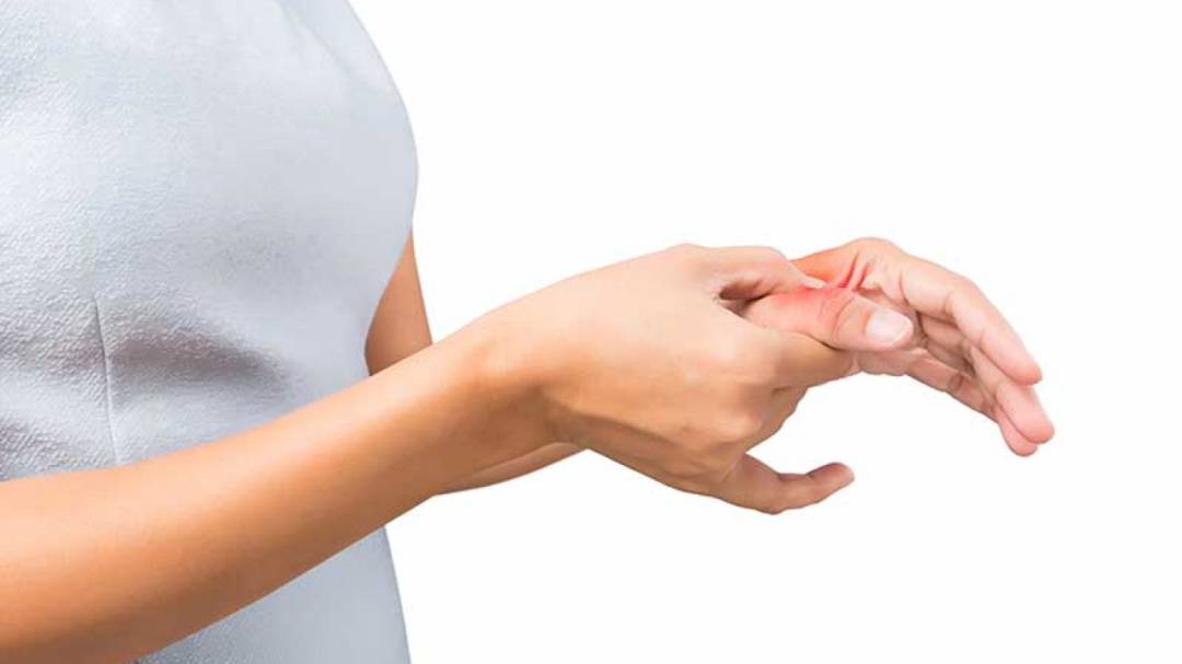 afeccion-comun-en-jovenes-tendinitis-de-dedo imagen de artículo