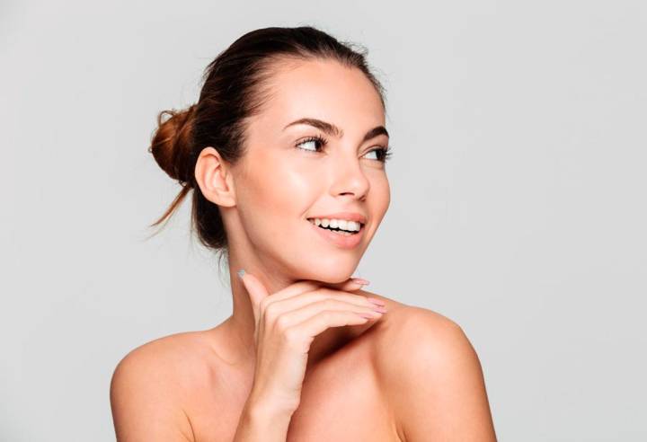 el-contorno-facial-analisis-de-forma-y-el-facial-makeover imagen de artículo