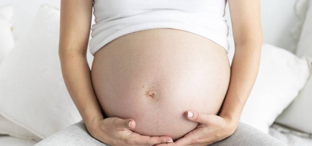 como-evito-contagiar-a-mi-hijo-de-sifilis-o-vih-durante-el-embarazo-transmision-vertical imagen de artículo