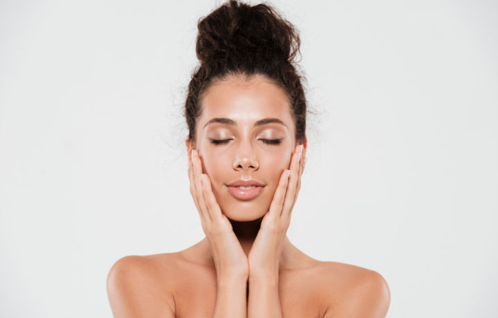 rejuvenecimiento-facial-sin-cirugia-la-fonoaudiologia-estetica-como-alternativa imagen de artículo