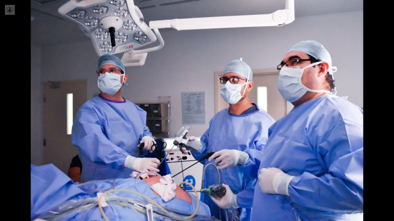 cirugía-manga-gástrica-laparoscopia
